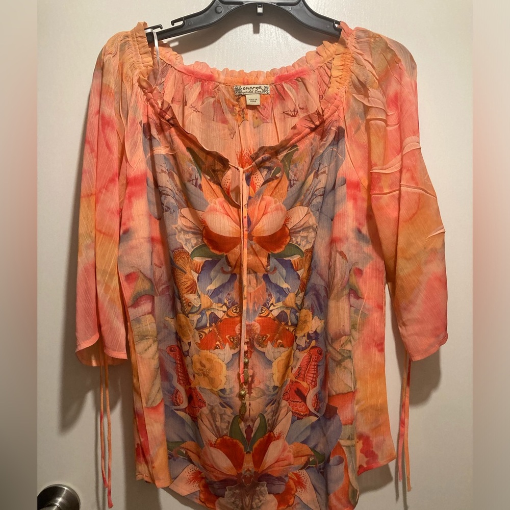 Energe One World blouse